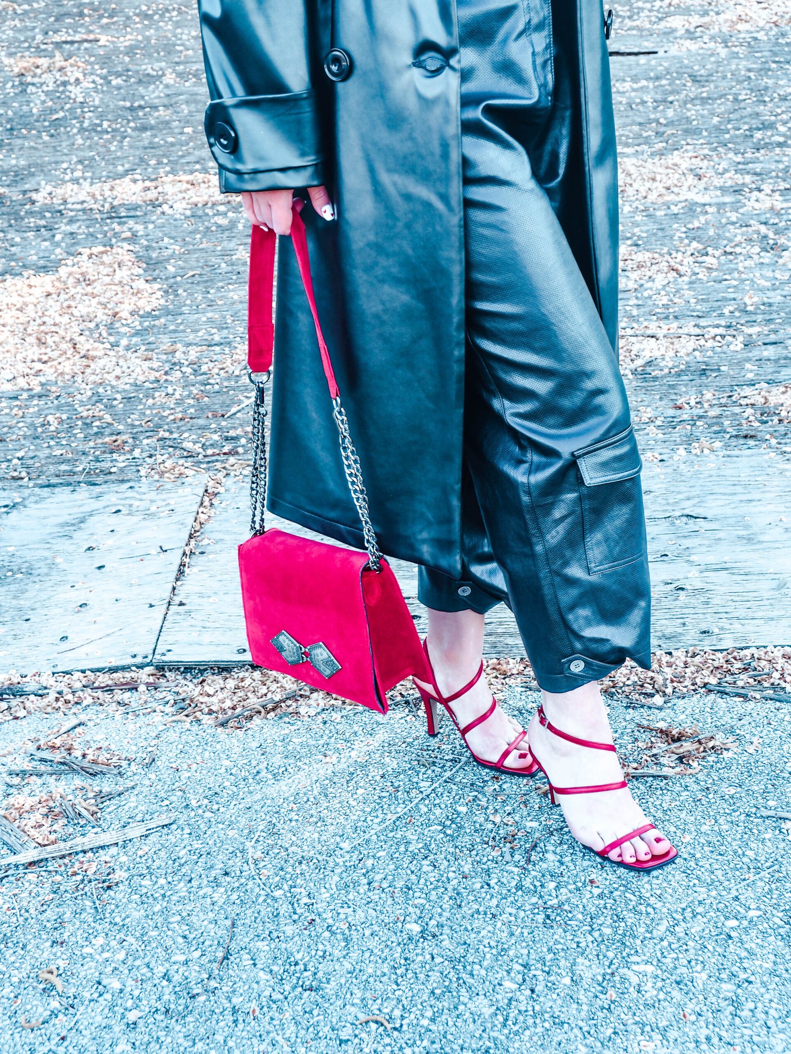 Project Artijoux: Ready-Set-Go/ Bonendis Bag & Νεφέλη Λιονάκη Σκουλαρίκια